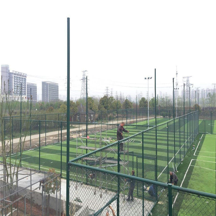 上海篮球场金属勾花围网图片4