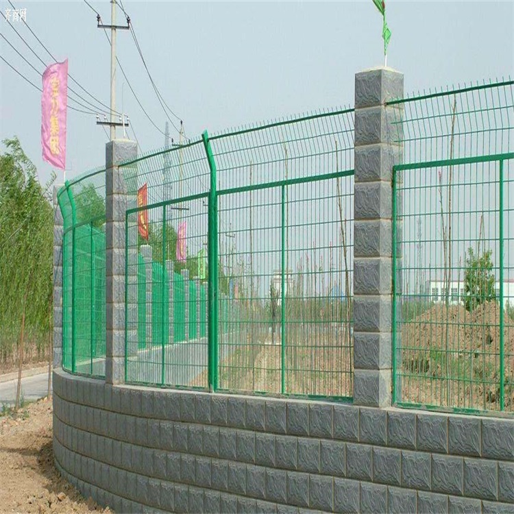 农村围墙栅栏图片1