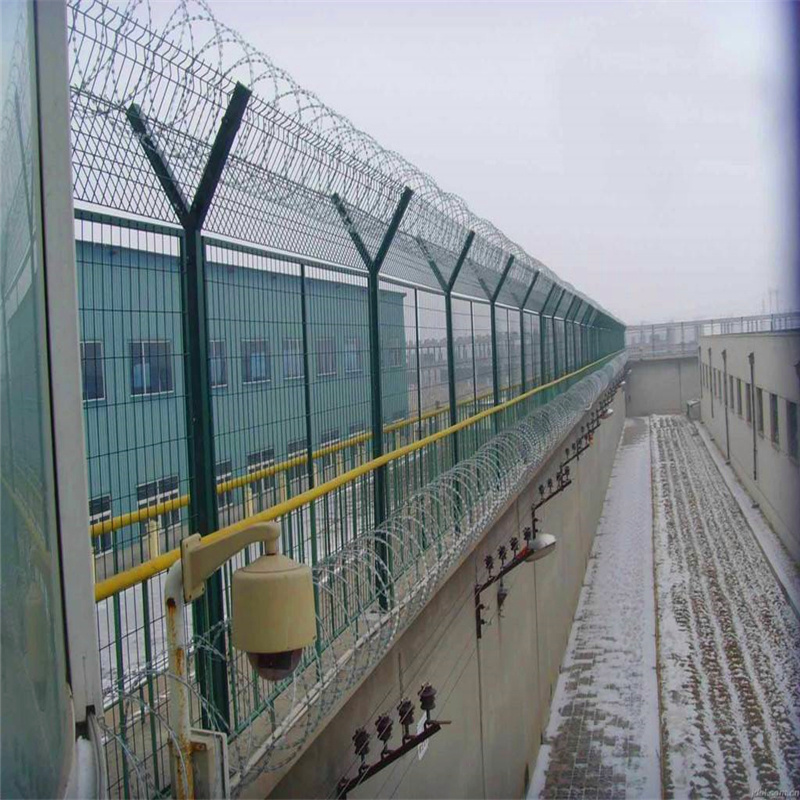 监狱Y型柱钢网墙图片4