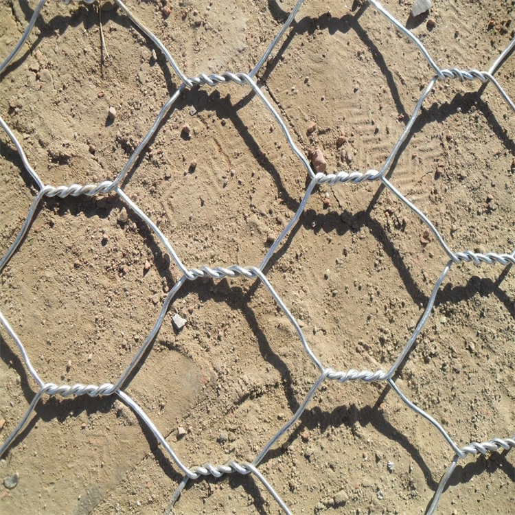 上海菱形防护铁丝网