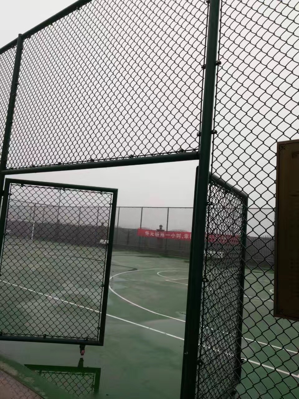 上海篮球场围网图片4
