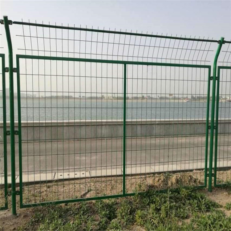 圈山围地金属护栏网图片4
