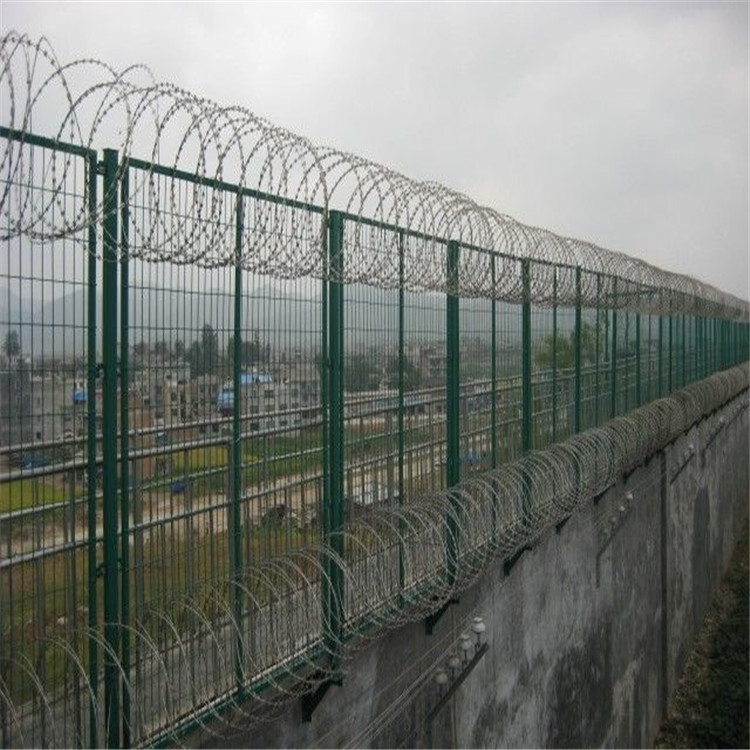 监狱金属隔离栅栏图片1