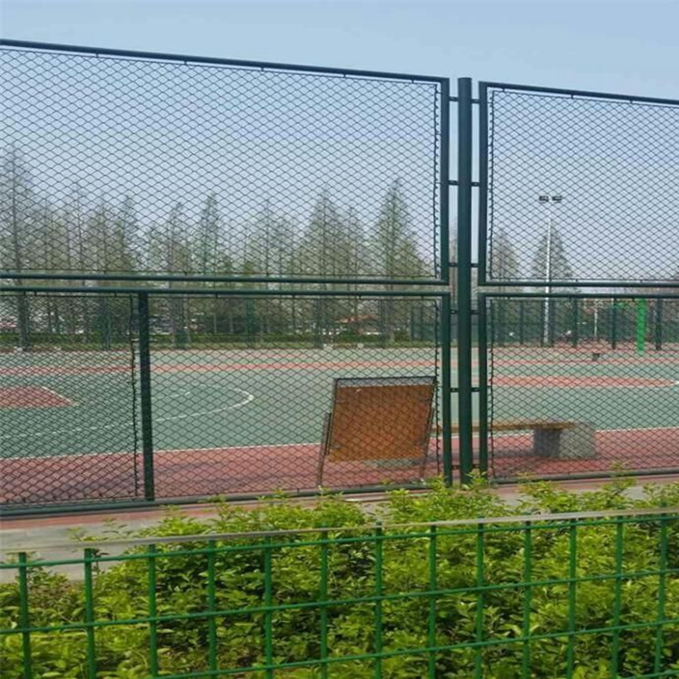 体育场地围栏网图片4