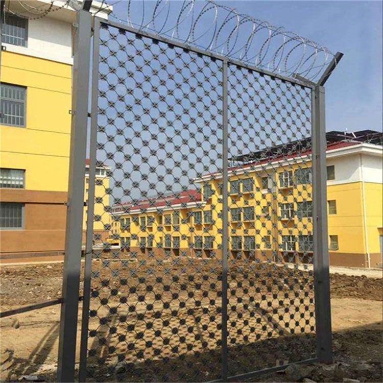 上海太阳花隔离钢网墙图片2